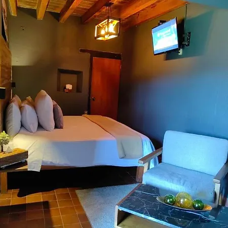 Organico Hotel Boutique Valle De Bravo Exterior photo